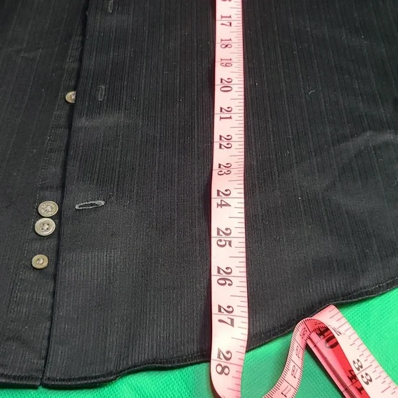 Men's Shirt - Picture 5 of 7